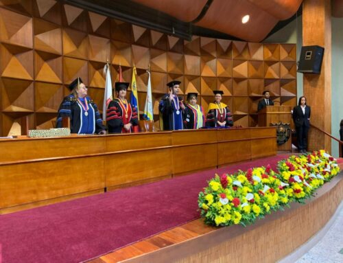 Universidad José Antonio Páez otorgó títulos a 444 nuevos profesionales de diversas carreras